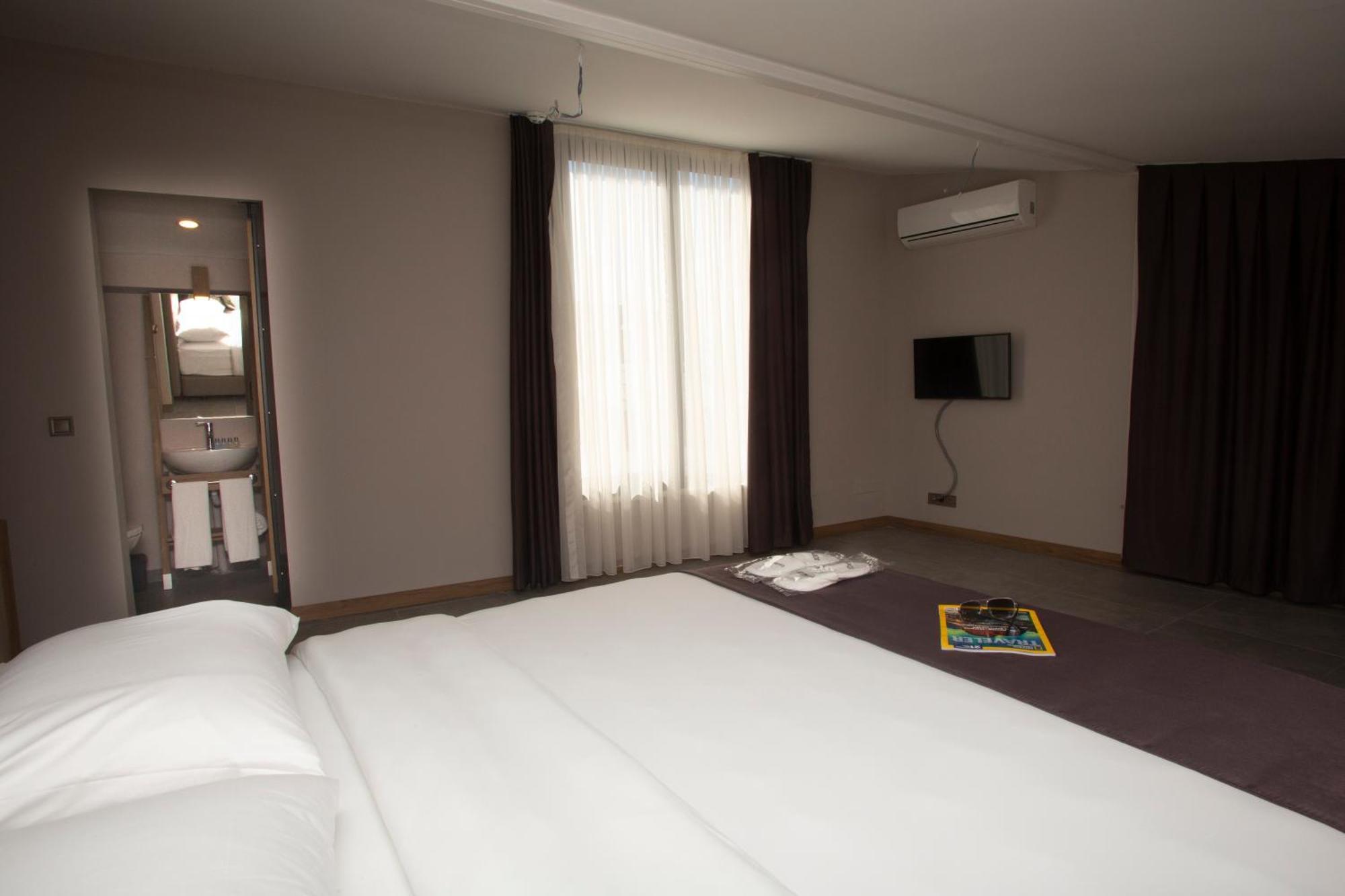 Jurnal Hotel Istanbul Exterior foto